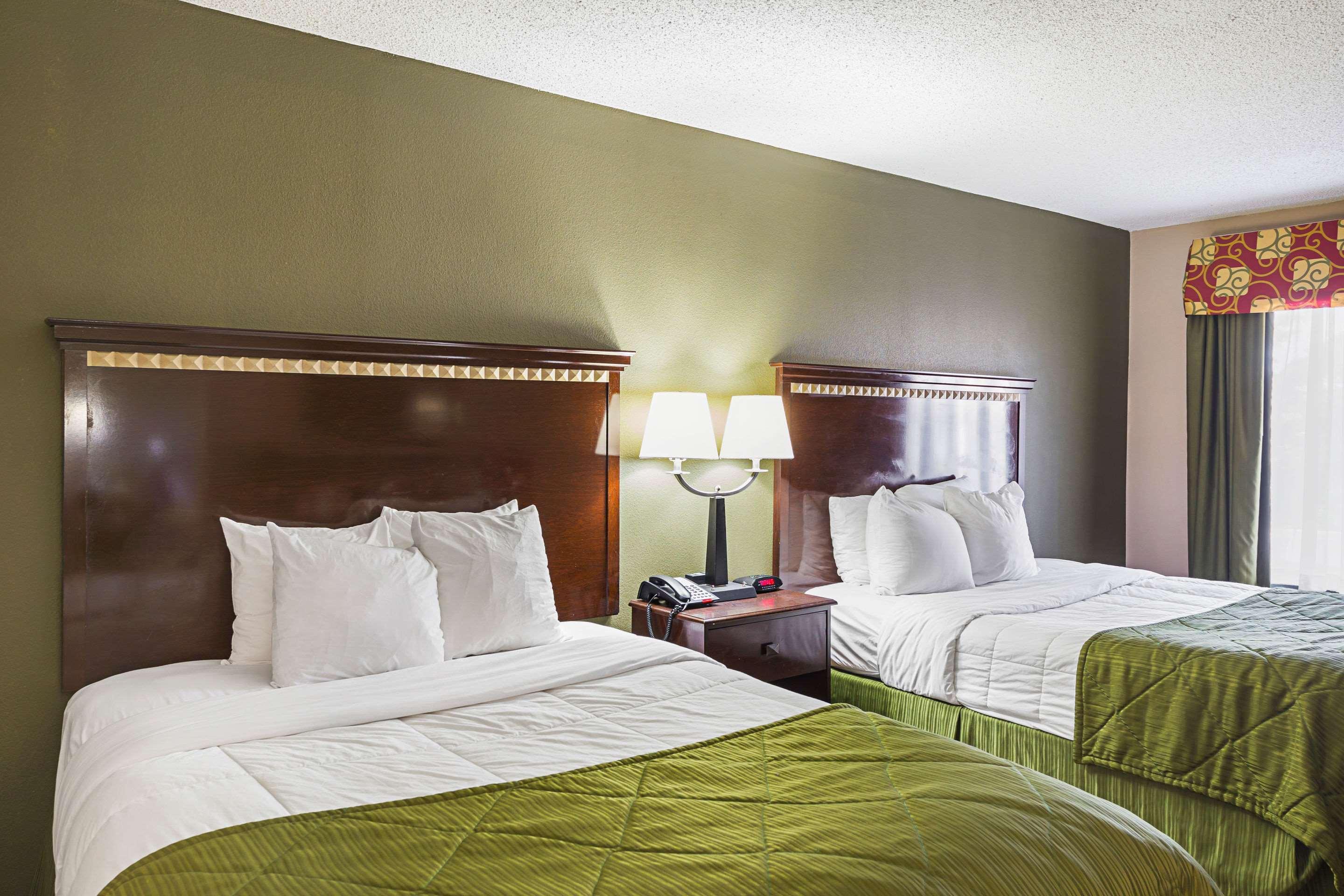 Quality Inn & Suites Greenville - Haywood Mall Dış mekan fotoğraf
