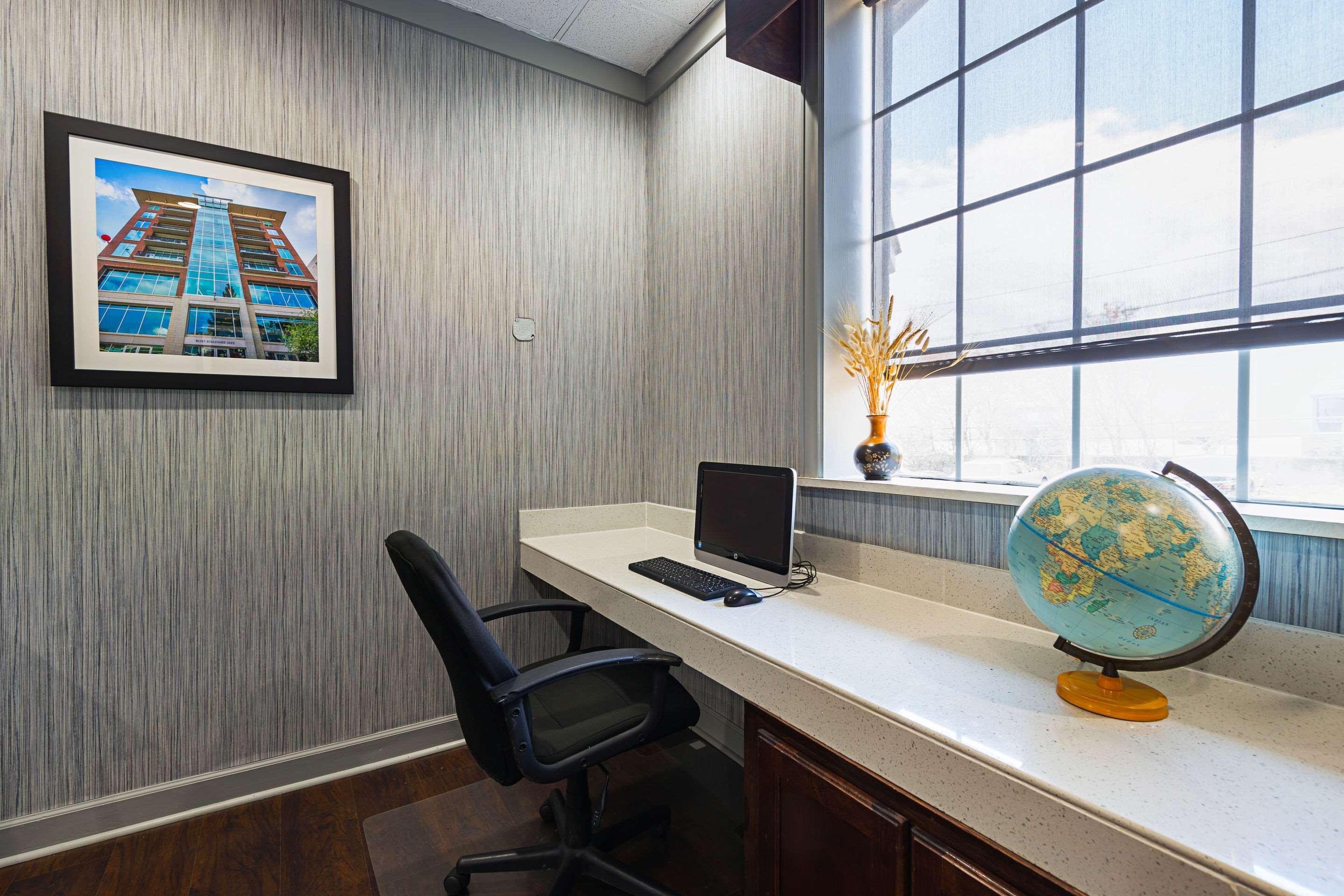Quality Inn & Suites Greenville - Haywood Mall Dış mekan fotoğraf